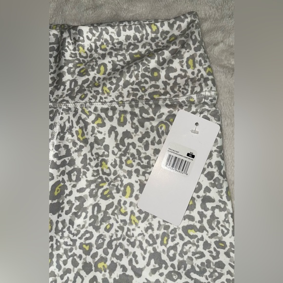 Balance Collection leopard print biker shorts. Super soft! Size XL - Picture 3 of 4